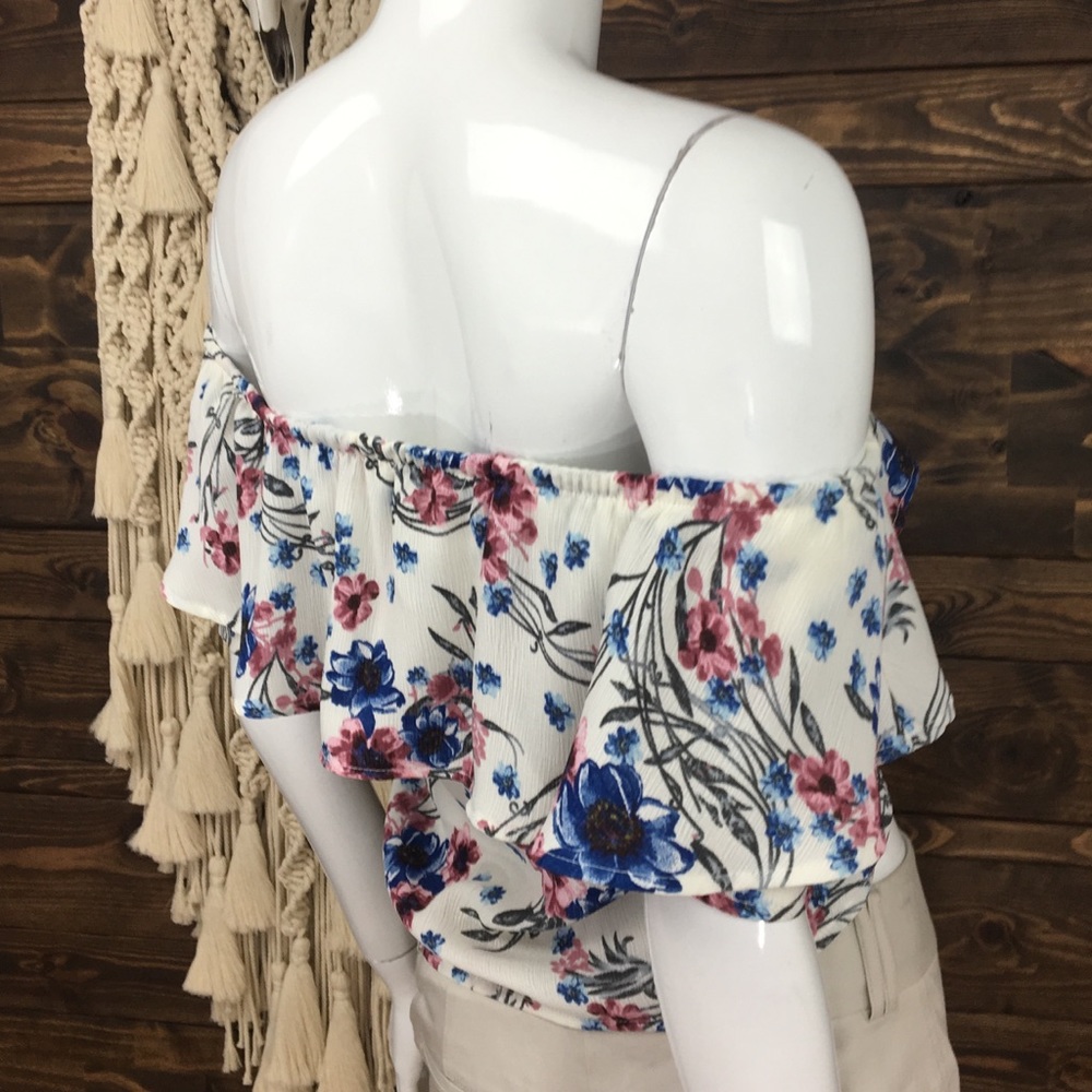TeenBell | Off Shoulder Blouse Floral Pattern - Picture 4 of 7
